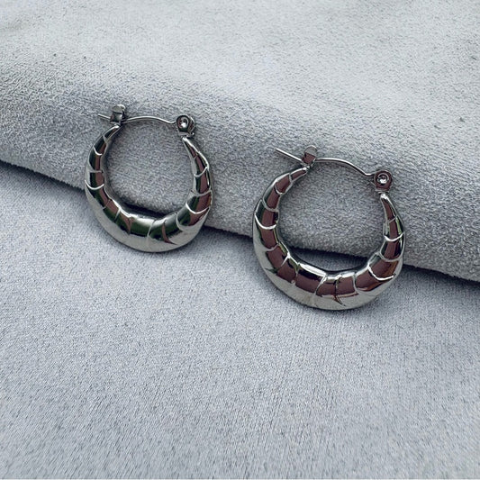 River Hoop (silver)