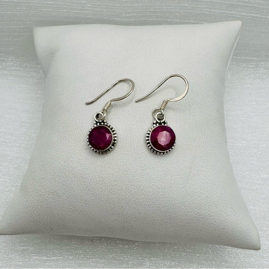 S925 Ruby Round Earrings