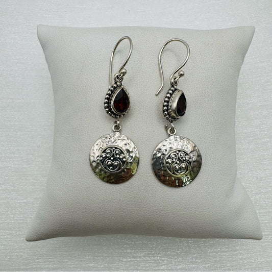 S925 Garnet Dangle Earrings