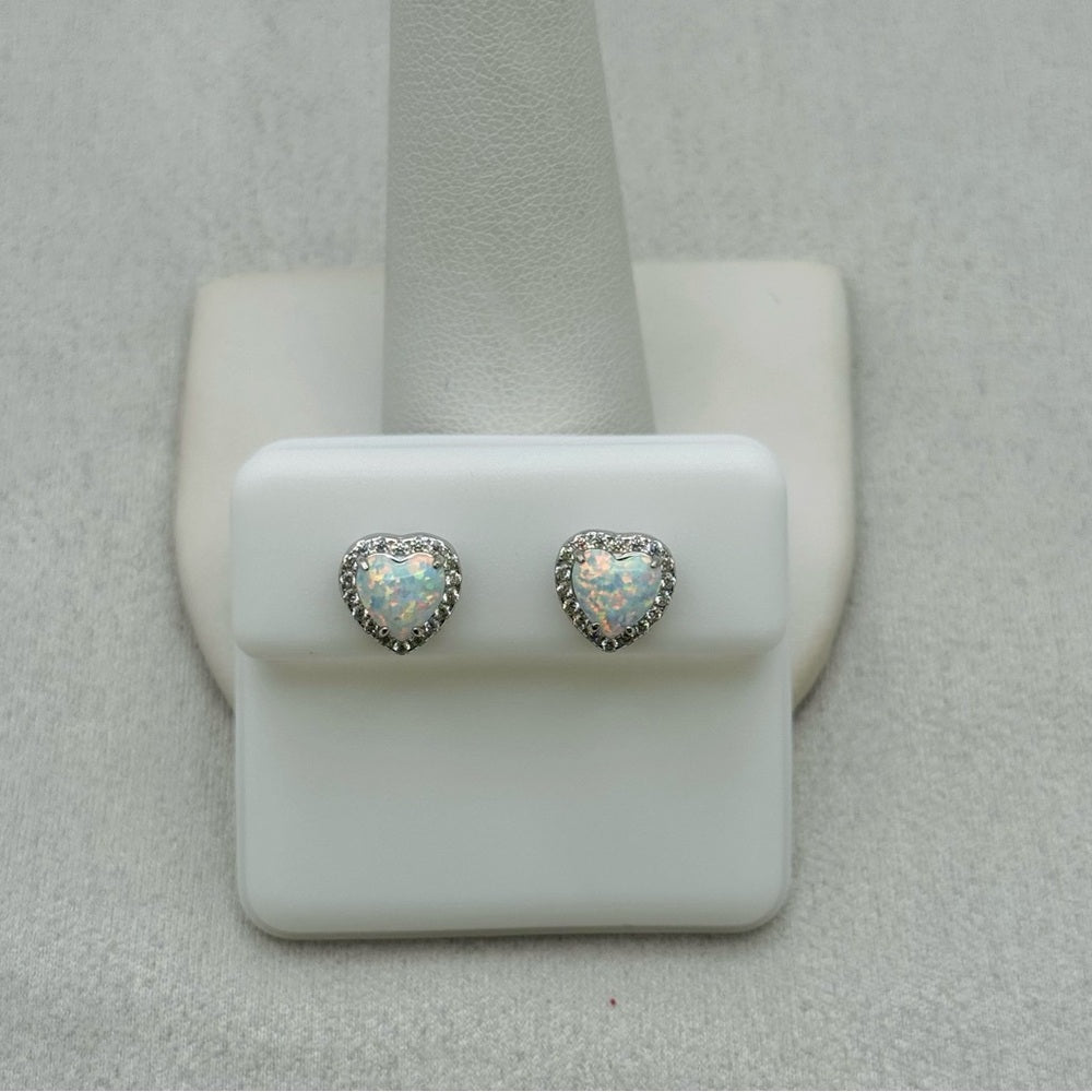 0.25 CT * 2 Moissanite Diamond Pavé Heart Stud Earrings