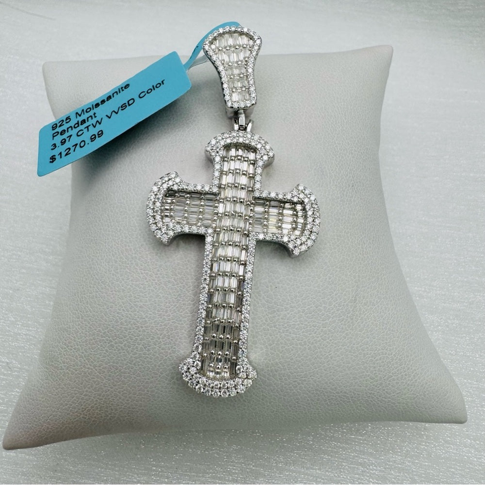 3.97 CT Moissanite Diamond Cross Pendant