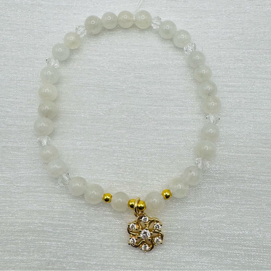 Clear Quartz Stretchy Flower Bracelet