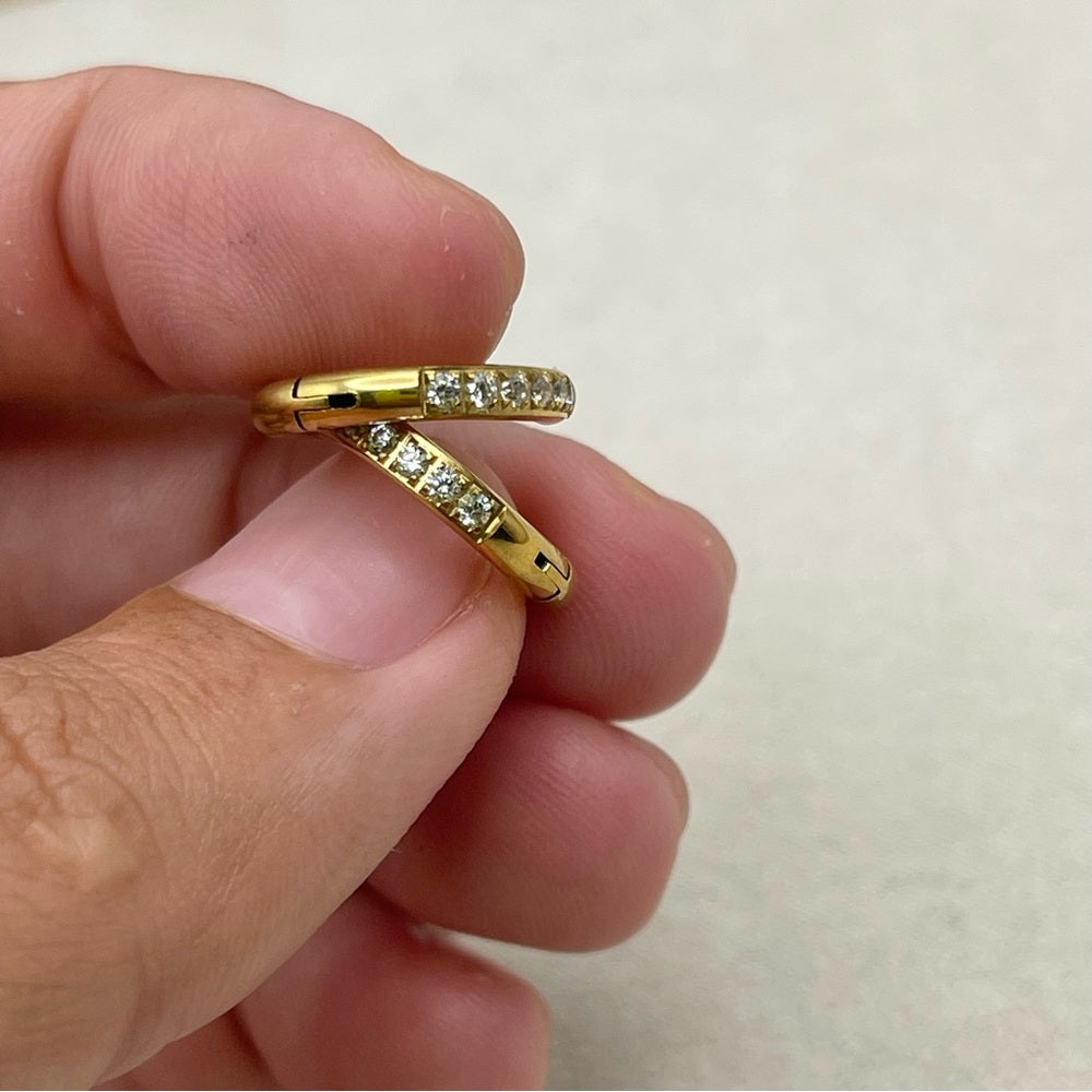 10 mm Hoop/ Huggie Earrings - Gold (#39)