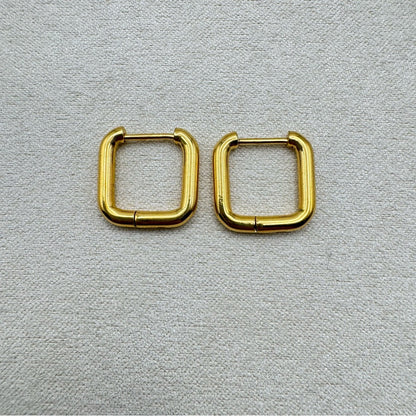 #109 | 10 mm | Square Hoop Earrings - Gold