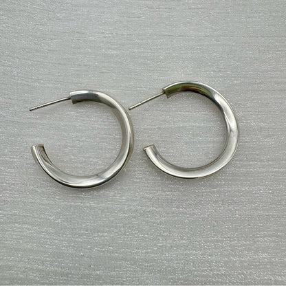 18mm | Sterling Silver Hoop