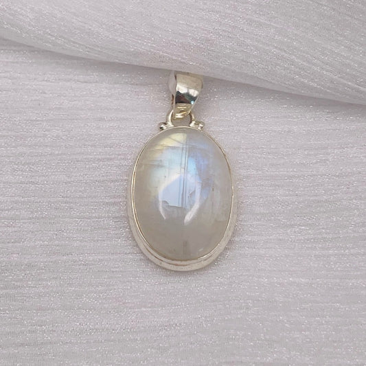 Rainbow Moonstone Oval S925 Pendant