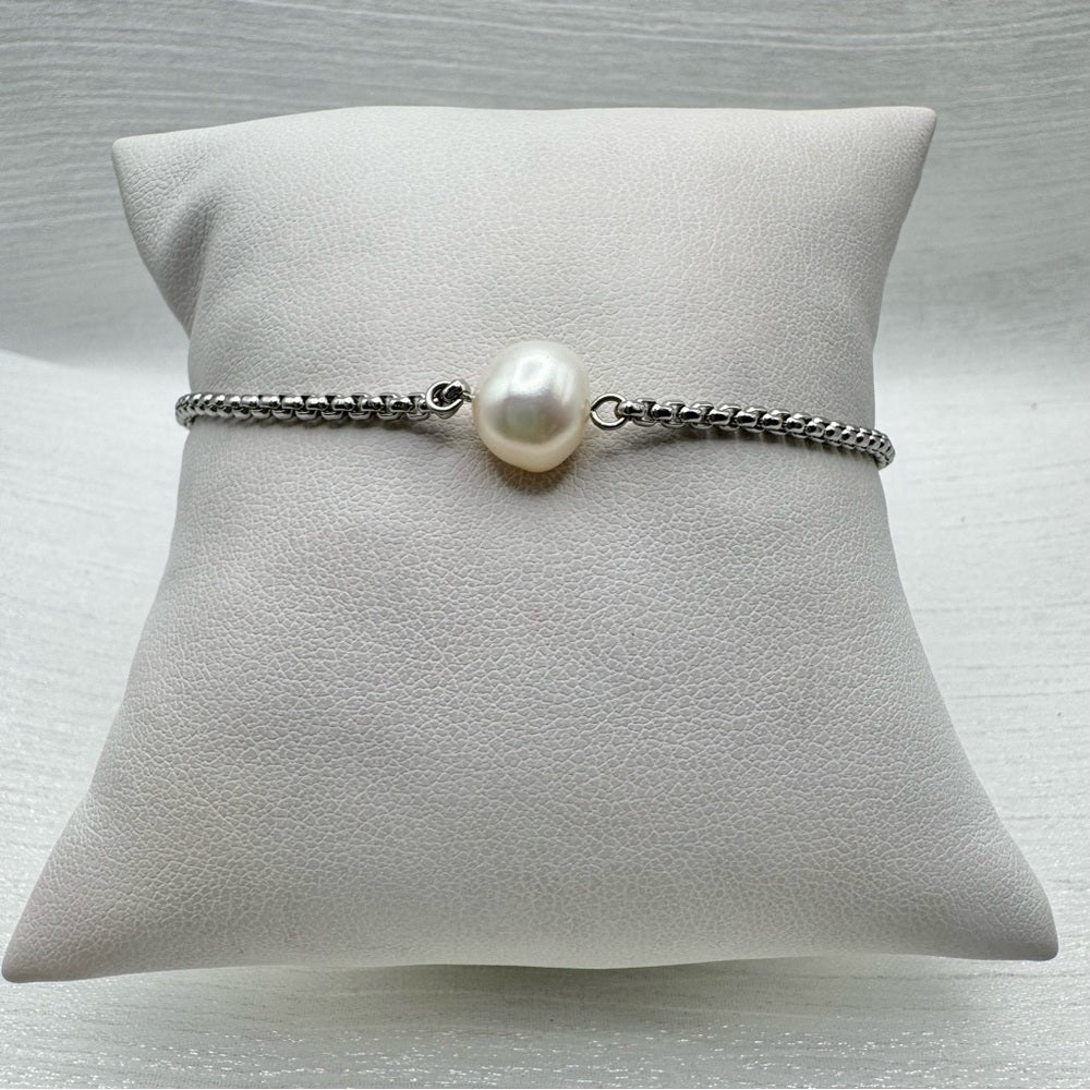 Natural Freshwater Pearl Silver Bracelet