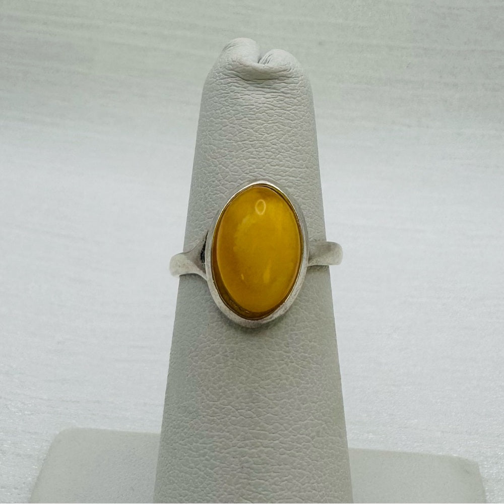 S925 Oval Baltic Amber Ring