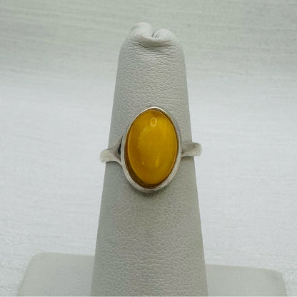S925 Oval Baltic Amber Ring