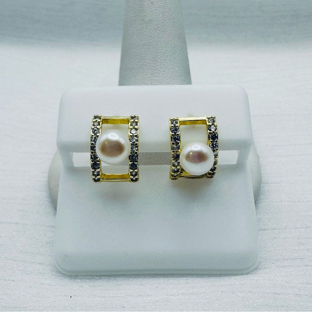 Pearl Stud Earrings on Gold Arch Detail