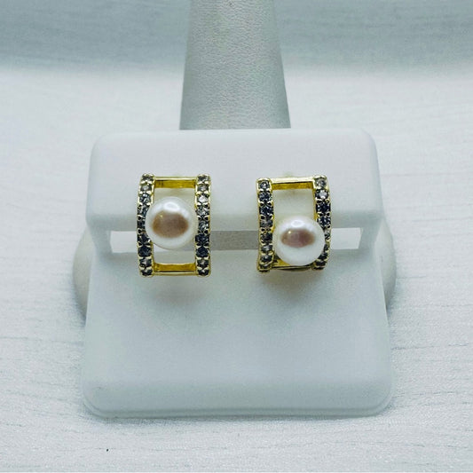 Pearl Stud Earrings on Gold Arch Detail