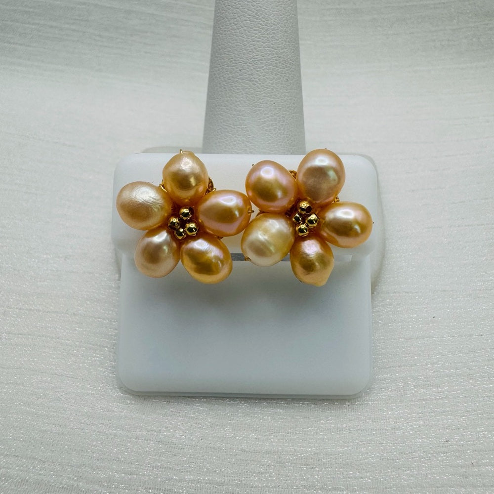Flower Freshwater Pearl Stud Earrings