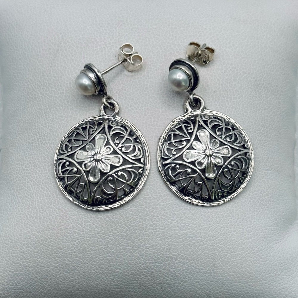 S925 Freshwater Pearl Flower Dangle Earrings