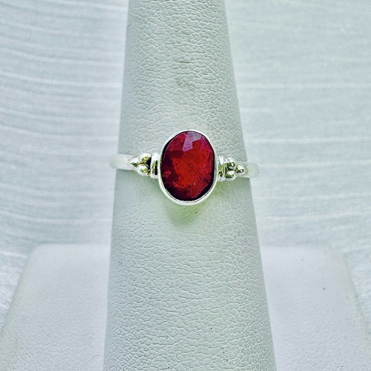 S925 Oval Ruby Ring