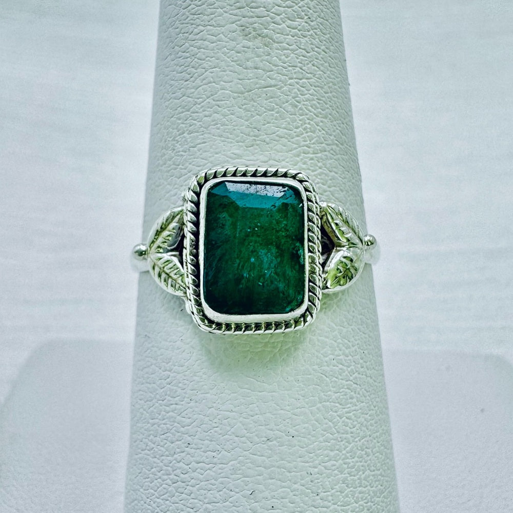 S925 Emerald Leaf Ring