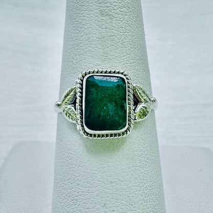S925 Emerald Leaf Ring