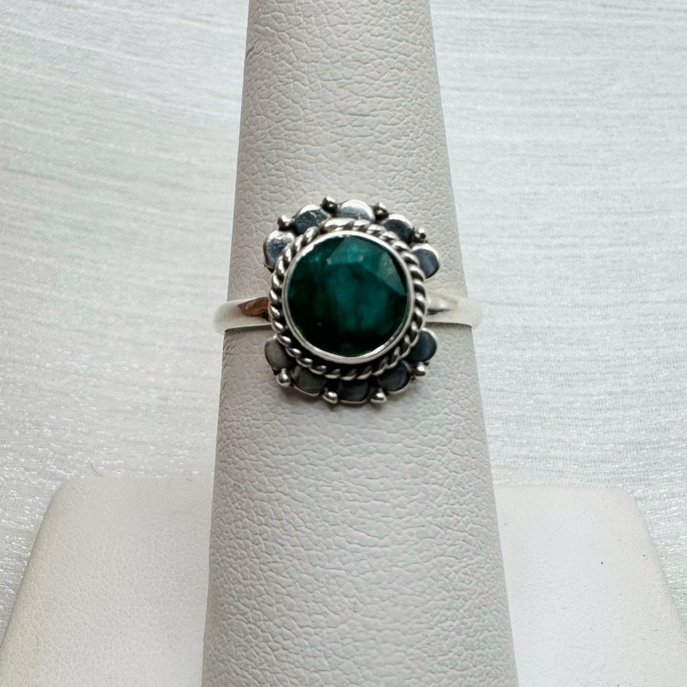 S925 Round Emerald Ring