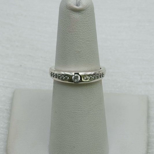 S925 Dainty Pavé Solitaire Band