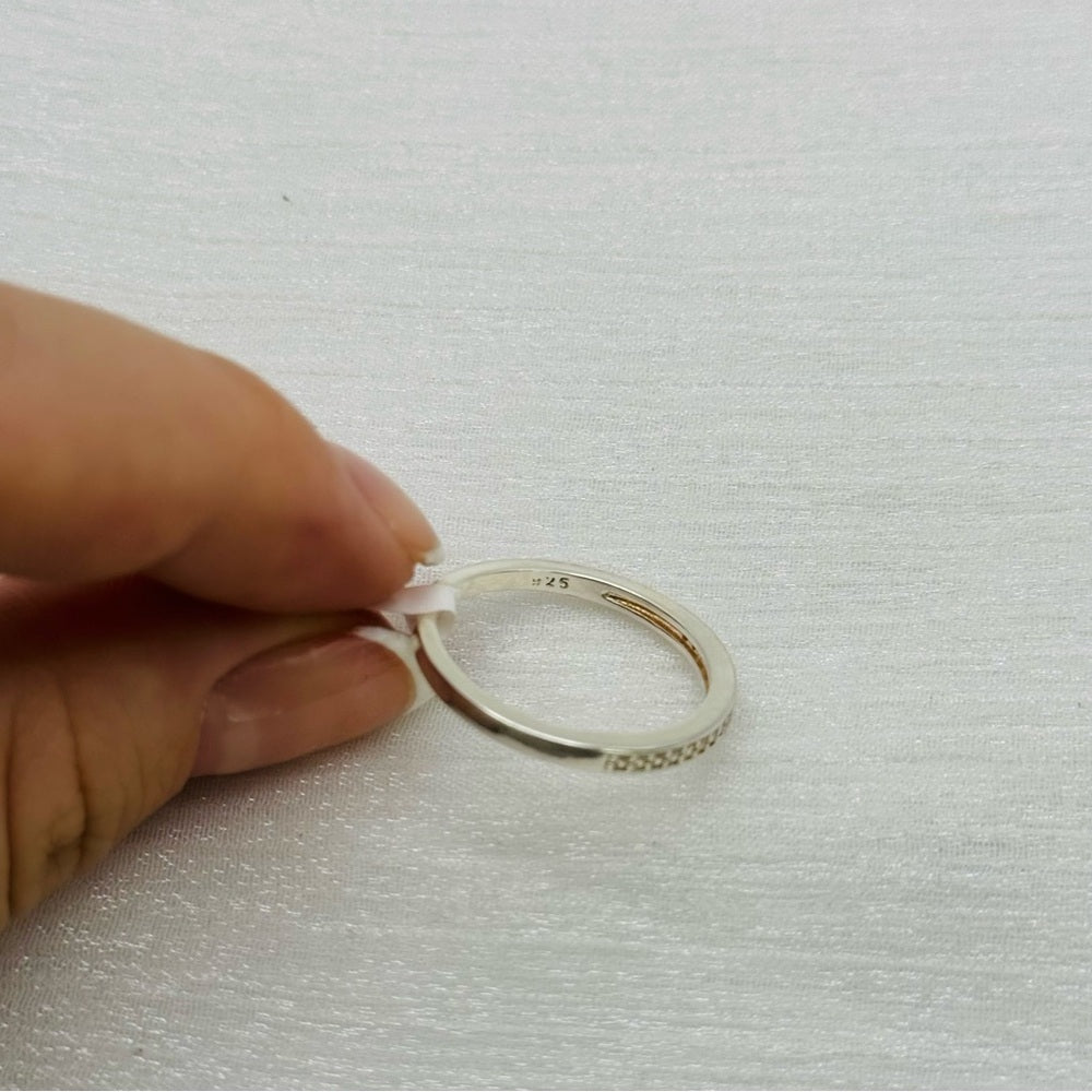 Micro Half Eternity Pavé Band