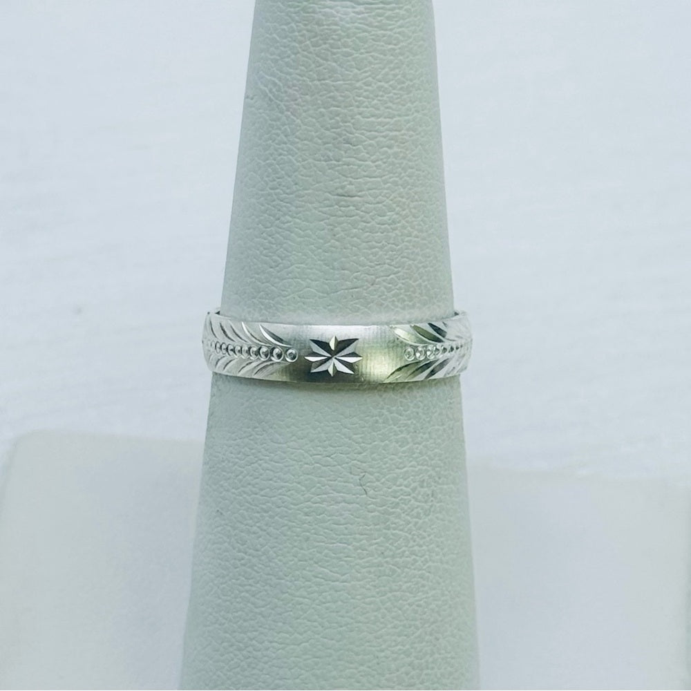 S925 Feather Diamond Cut Band