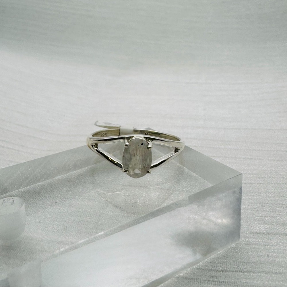 S925 Moonstone Ring