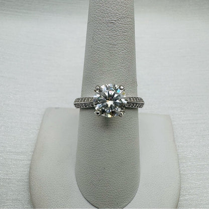 1.5 CT Moissanite Diamond Solitare & Pavé Band