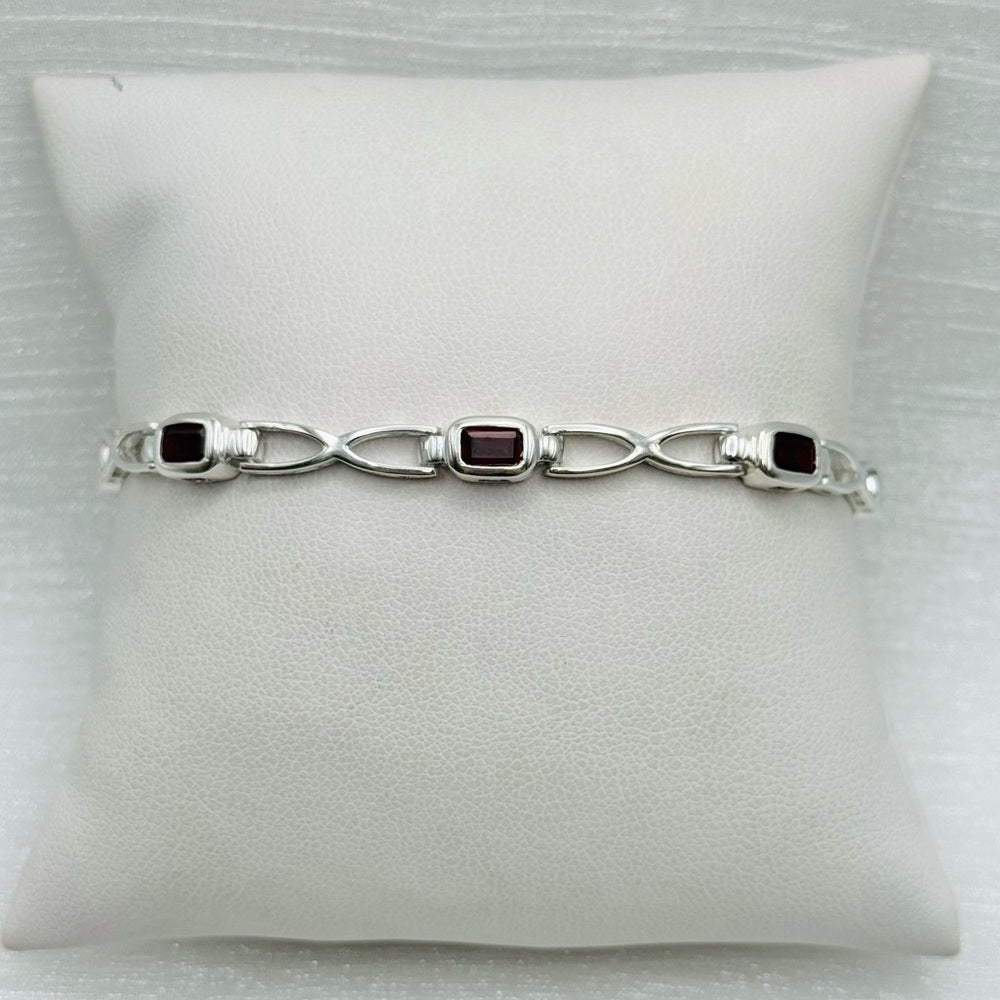 S925 Garnet Link Bracelet 7.5”