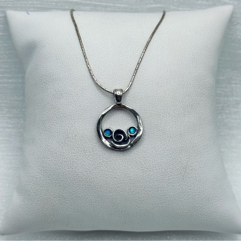S925 Circle Opal Swirl Necklace 15”