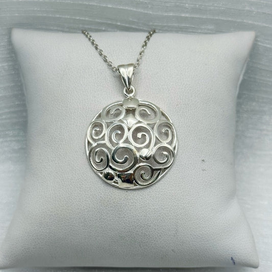 S925 Swirl Circle Pendant