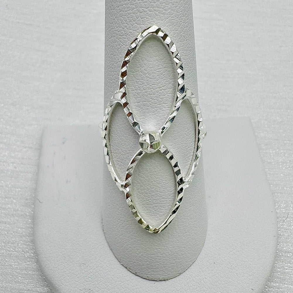S925 Figure 8 Hammered Silver Ring