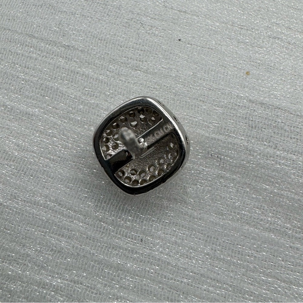 Odette - s925 Pavé Screw Backs