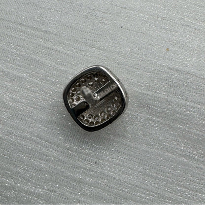 Odette - s925 Pavé Screw Backs