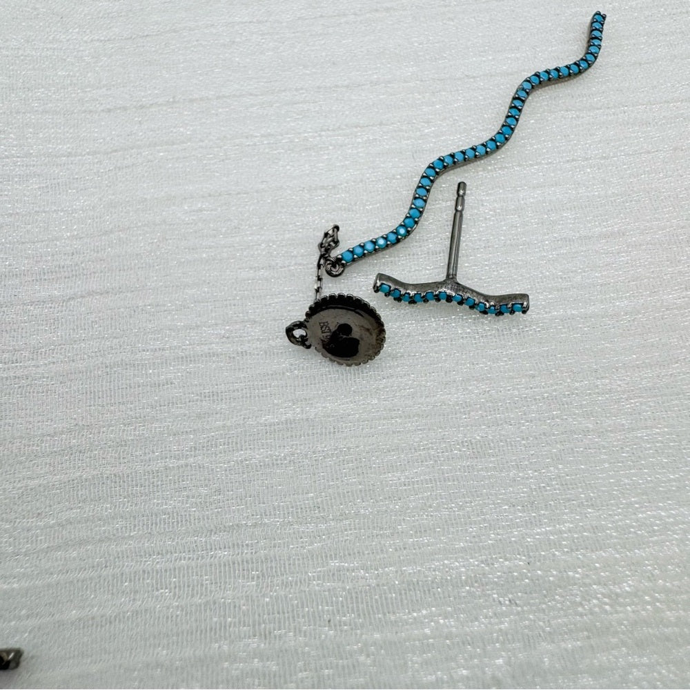 Turquoise Wavy Dangle Stud Earrings