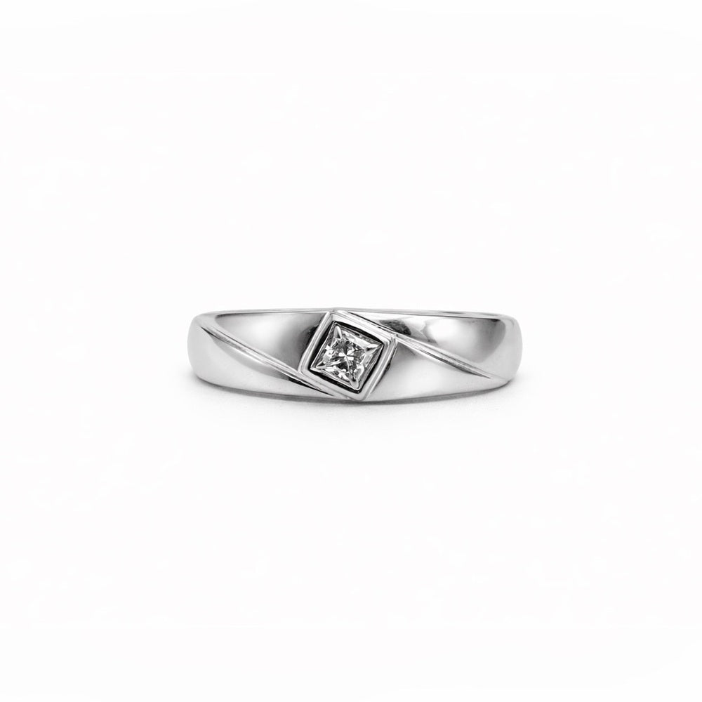 0.25 CT Moissanite Mini Square Band