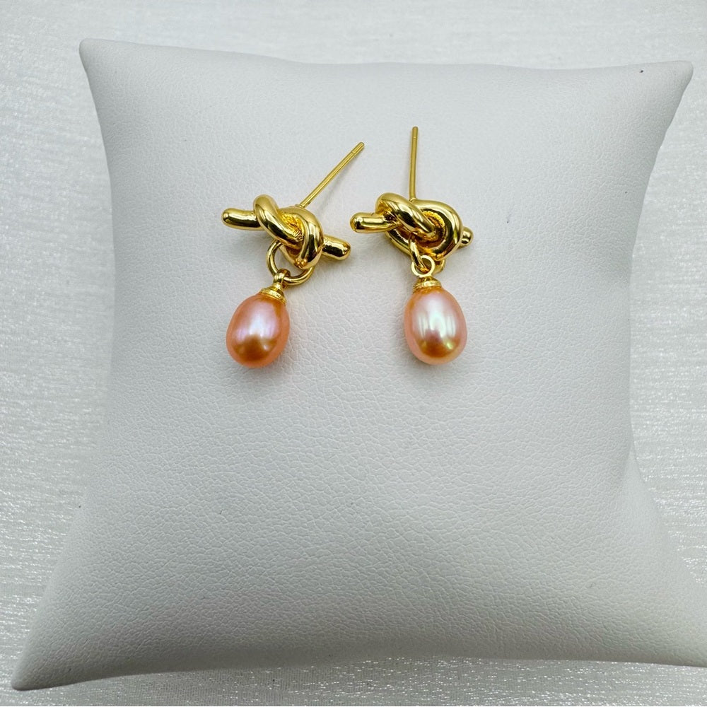S925 Gold Plated Knot and Pink Freshwater Pearl Drop Earrings