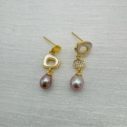 S925 Gold Plated Asymmetrical Pearl and Shell Dangle Earrings