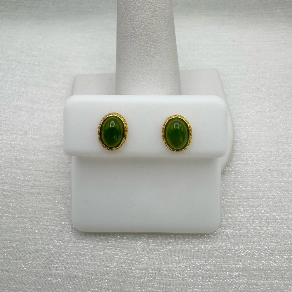 S925 Gold Plated Oval Jade Stud Earrings