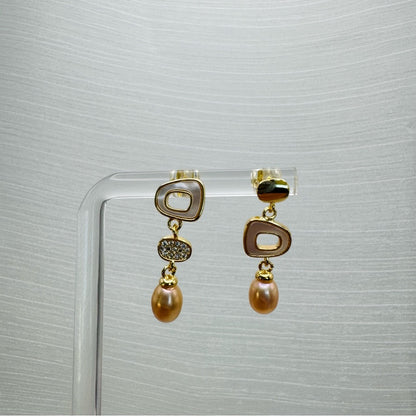 S925 Gold Plated Asymmetrical Mother of Pearl & Freshwater Pearl Dangle Earrings
