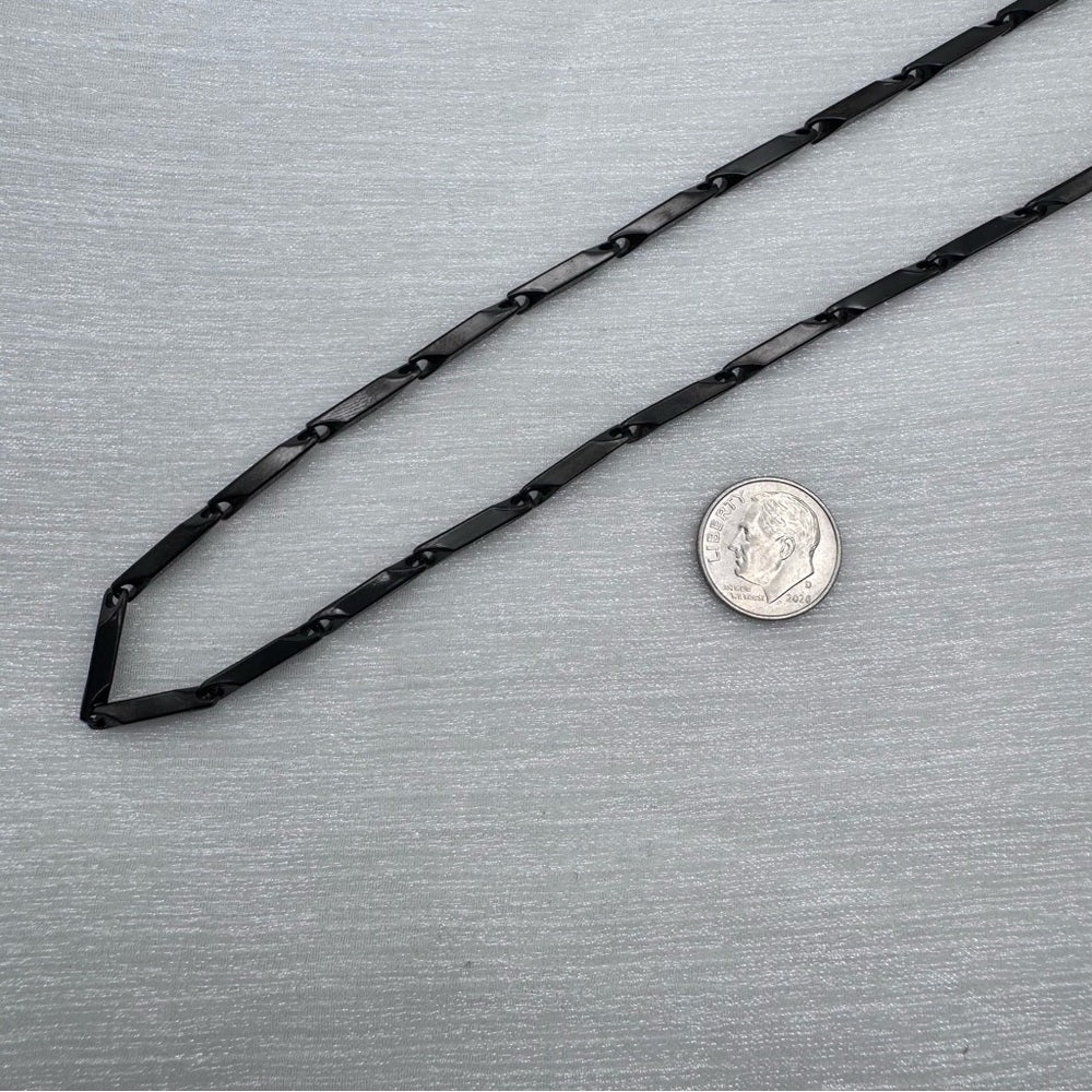 3mm Black Geometric Chain