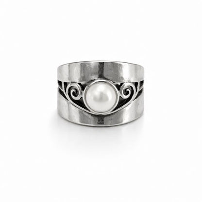Pearl Ring | Sterling Silver