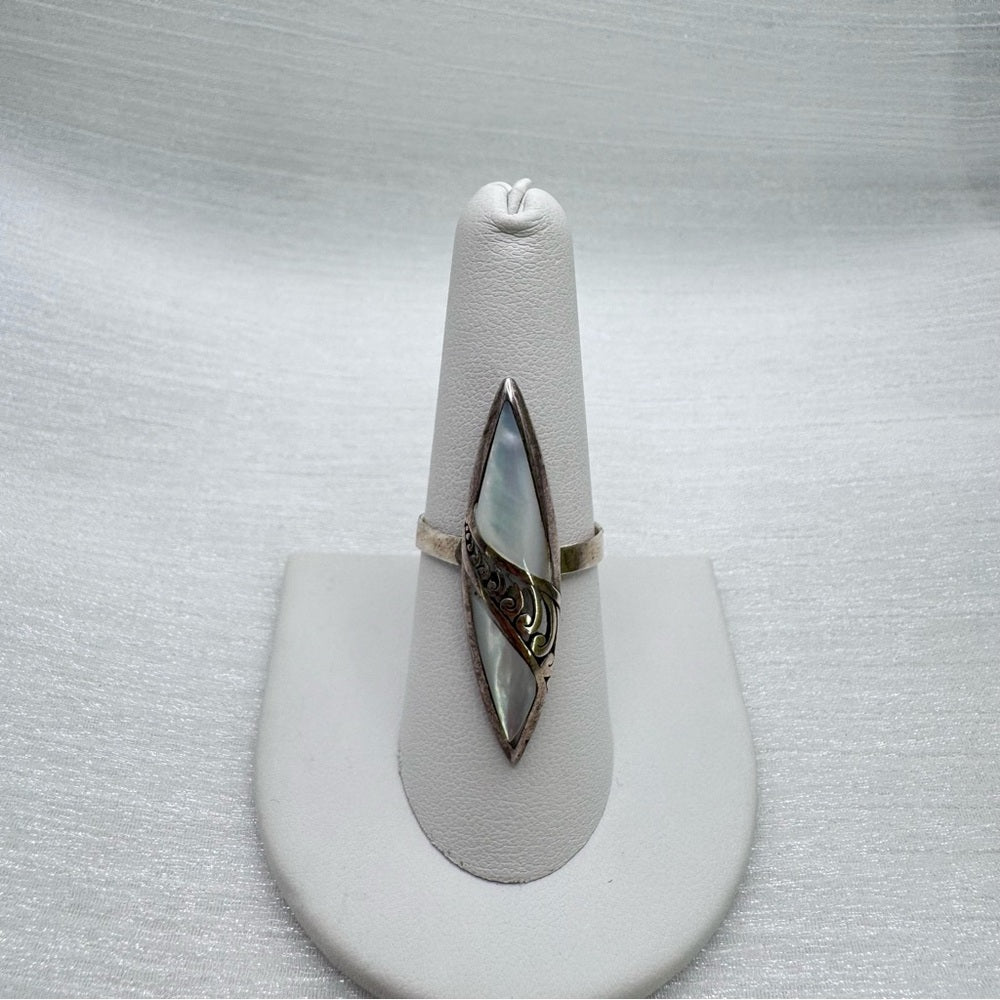 S925 Mother of Pearl Adjustable Ring