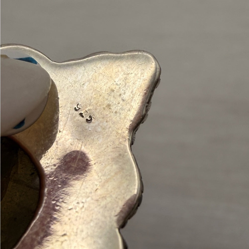 Labradorite Silver Detail Pendant
