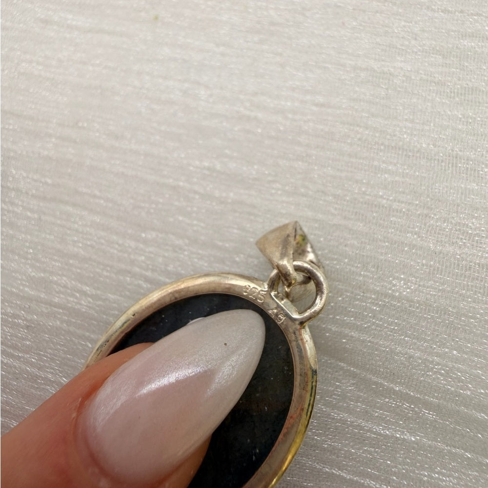 Labradorite Oval Pendant