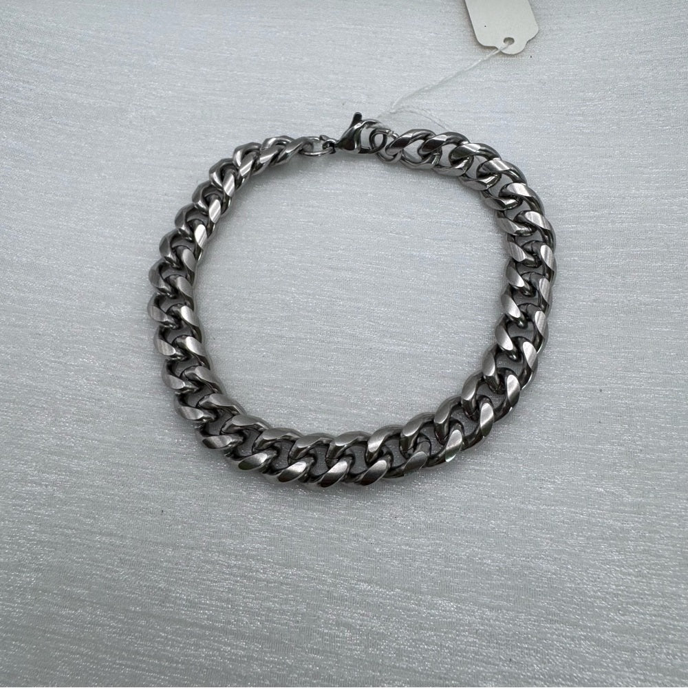 8.5mm Silver Curb Link Stainless Steel Bracelet