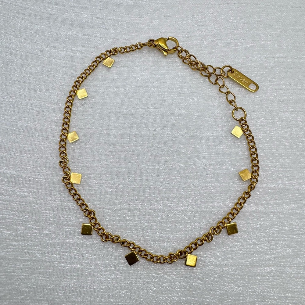 2mm Gold Curb Chain with Square Charms Bracelet