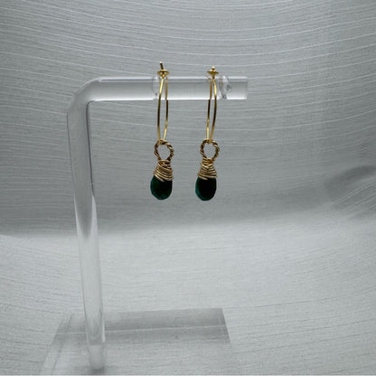 #10500 S925 Emerald Wrapped Dangle Hoops