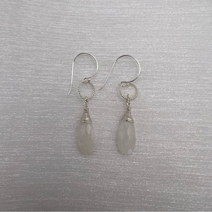 HK1157 S925 Moonstone Dangle Earrings