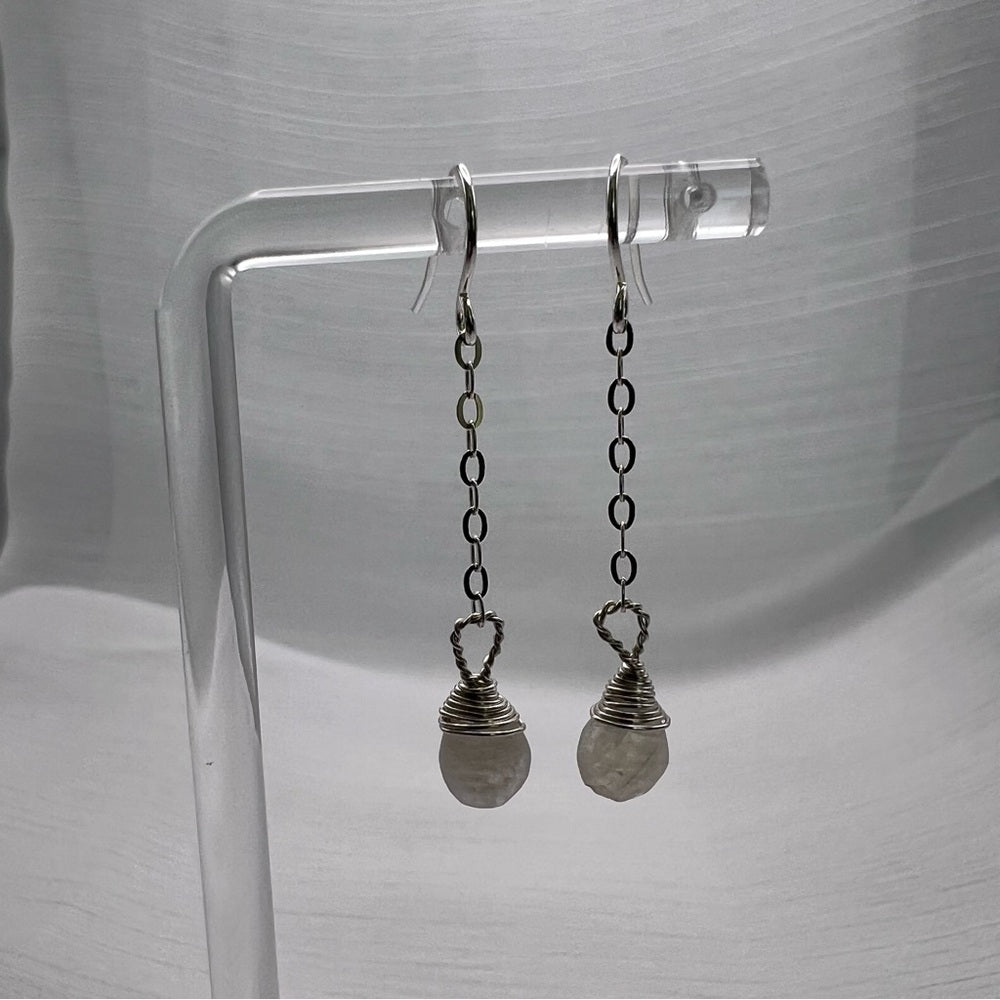 Sterling Silver Moonstone Dangle Earrings (HK1789)