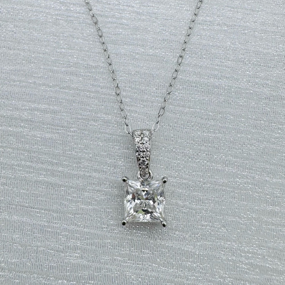 1.2 CT Moissanite Princess Cut Diamond Pendant