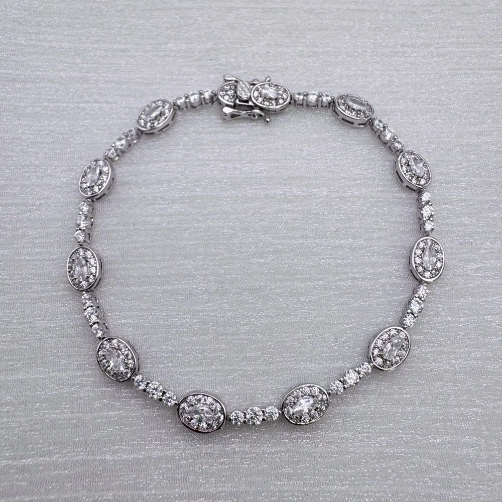 S925 Oval Pavé Crystal Tennis Bracelet